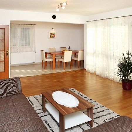Apartment Matea トロギール エクステリア 写真